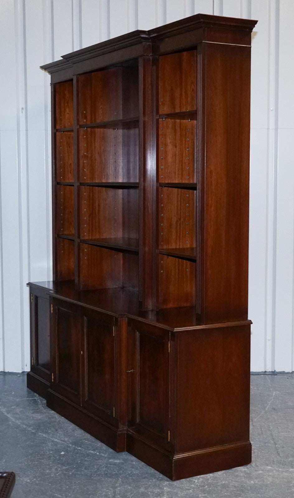 REGENCY STYLE BREAKFRONT OPEN BOOKCASE DISPLAY CABINET SHELVES & CUPBOARDS