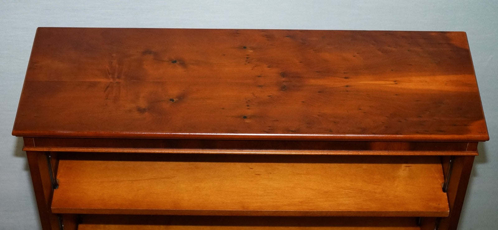 VINTAGE TRADITIONAL BURR YEW WOOD DWARF OPEN BOOKCASE ADJUSTABLE SHELVES