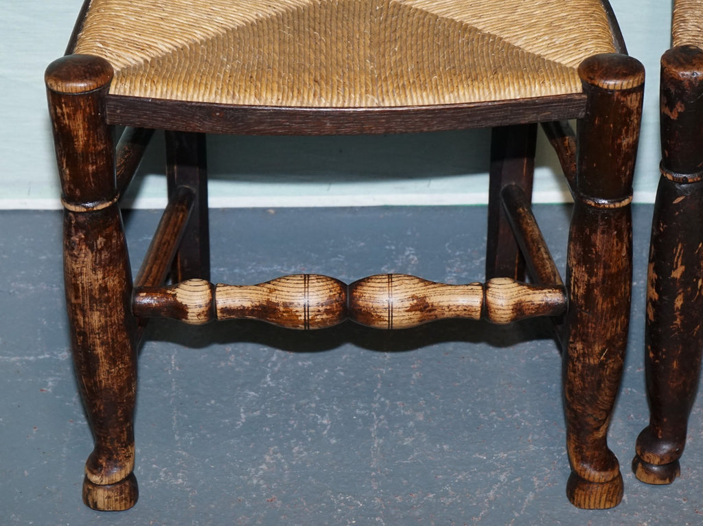 SET OF FOUR SOLID OAK COUNTRY HOUSE STRAW SEAT LADDER BACK DINING CHAIRS