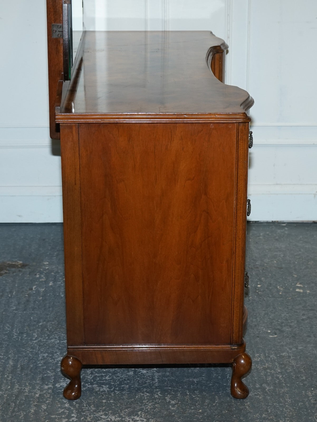ANTIQUE 1920'S BURR WALNUT ART DECO DRESSING TABLE WITH PLENTY OF DRAWERS
