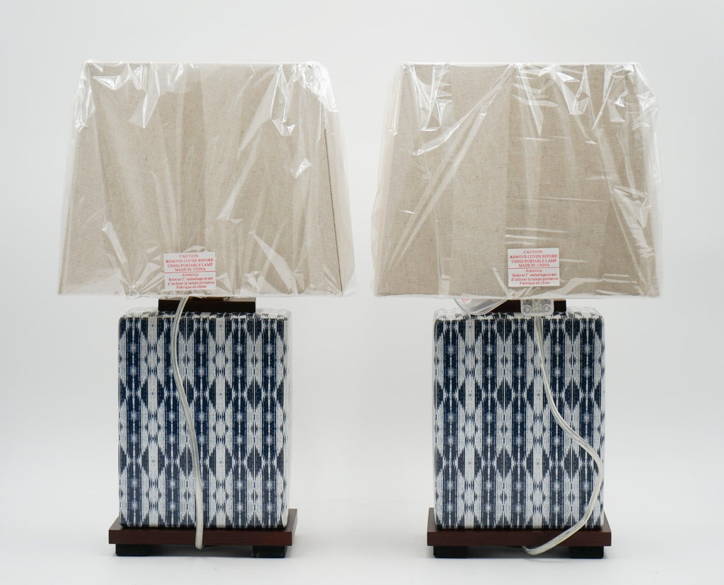 PAIR OF RALPH LAUREN EX DISPLAY CERAMIC BLUE TABLE LAMPS INCLUDING SHADES (1/1)