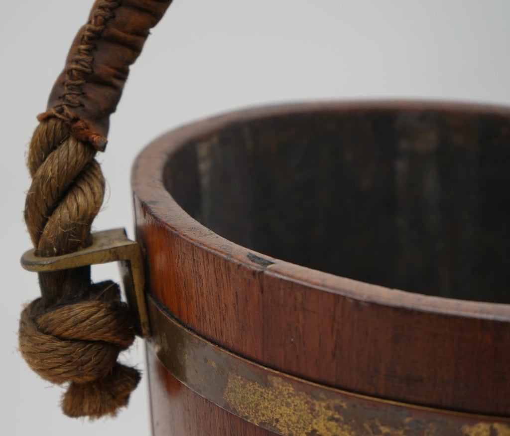 ANTIQUE ENGLISH VICTORIAN 19TH CENTURY NAVAL OAK FIRE BUCKET WITH ROYAL CREST