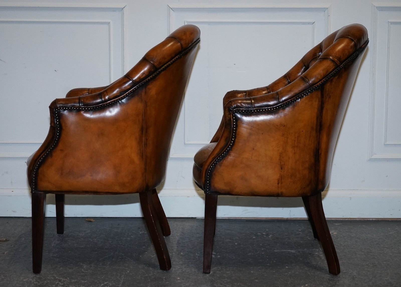 SET OF FOUR ENGLISH CHESTERFIELD HAND DYED LEATHER OFFICE LIBRARY TUB CHAIRS