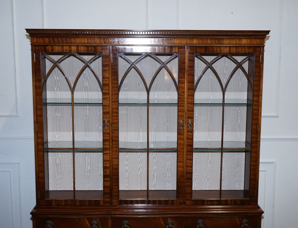 BEVAN FUNNEL GEORGIAN STYLE DISPLAY CABINET BOOKCASE GLASS SHELVES AND LIGHTS