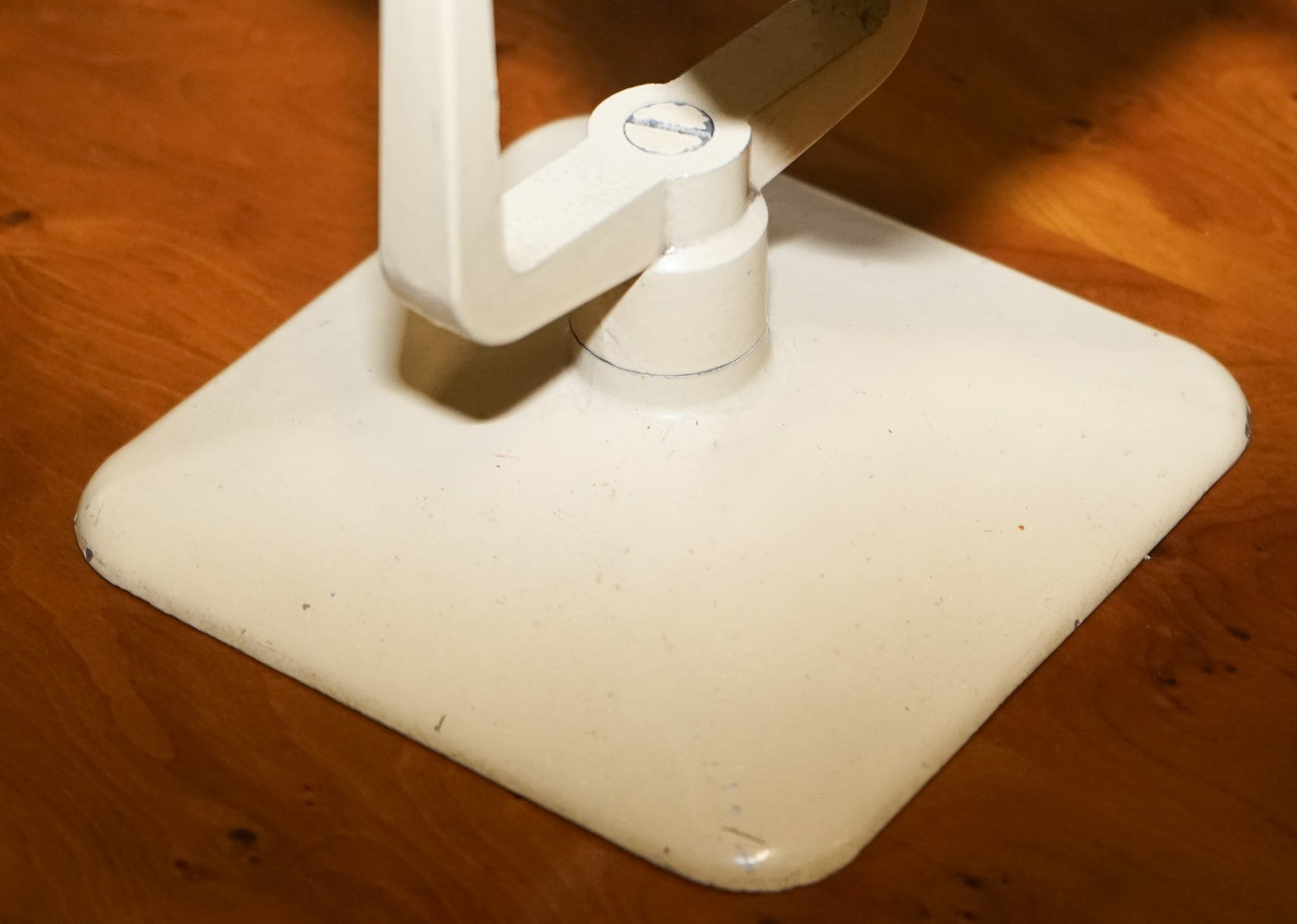 ANTIQUE CIRCA 1950 RECLAIMED HADRILL & HORSTMANN COUNTERPOISE DESK LAMP