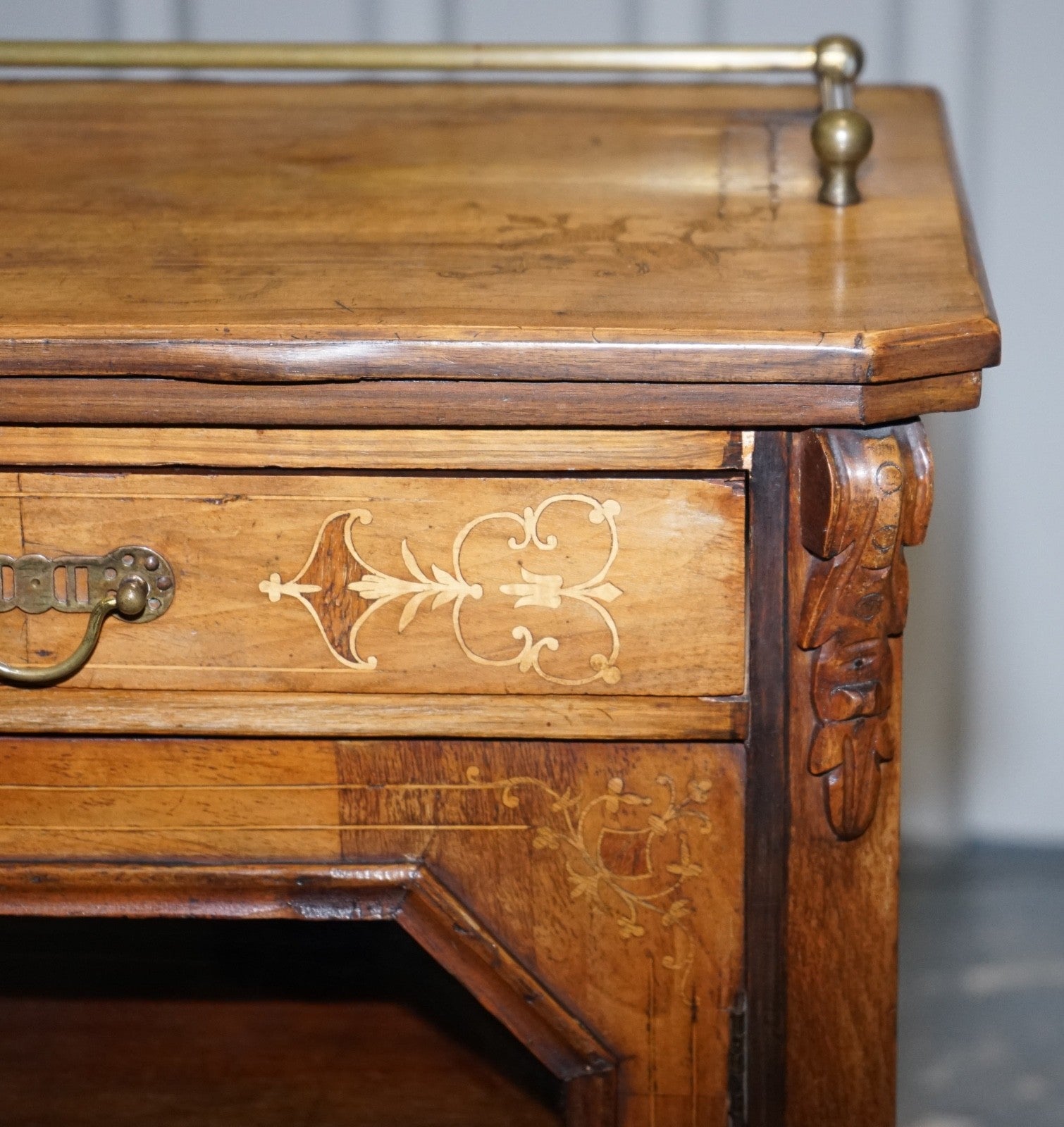 19TH CENTURY VICTORIAN INLAID WALNUT MARQUETRY PIER GLAZED MUSIC CABINET