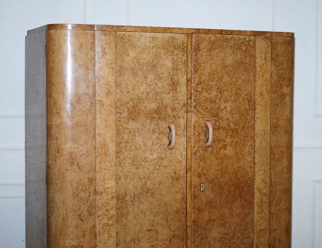BEAUTIFUL ART DECO BLONDE WALNUT DOUBLE DOOR WARDROBE ARMOiRE