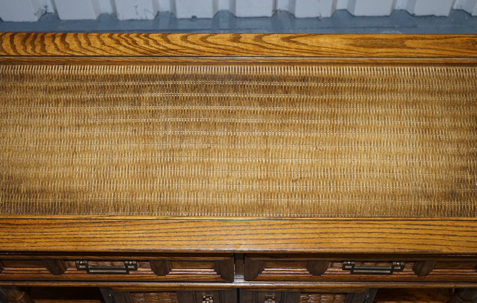 VINTAGE AMERICAN FAUX BAMBOO STYLE CONSOLE TABLE SMALL SIDEBOARD BY BURLINGTON