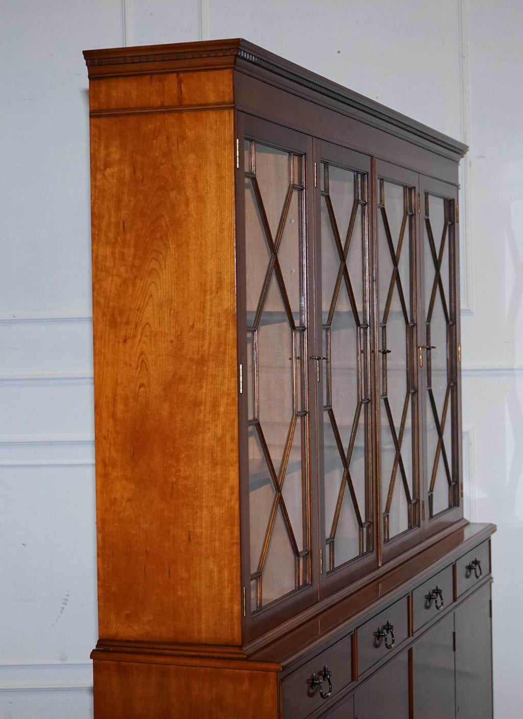 VINTAGE GEORGIAN STYLE YEW WOOD FOUR DOOR DISPLAY CABINET BOOKCASE