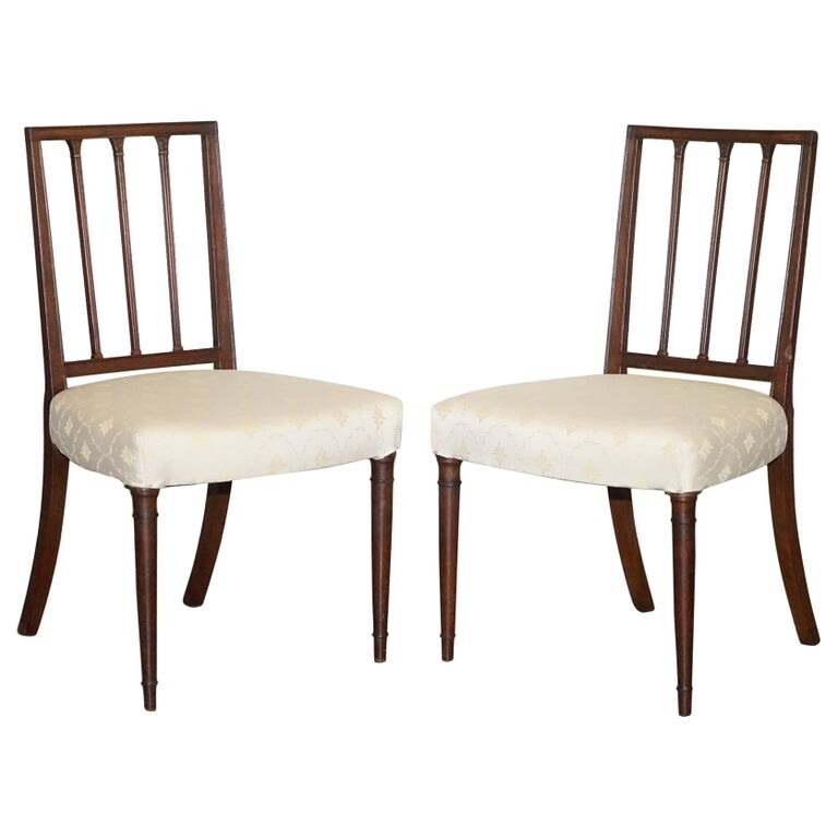 VICTORIAN PAIR OF SIDE CHAIRS WITH CREAM FABRIC SEATS