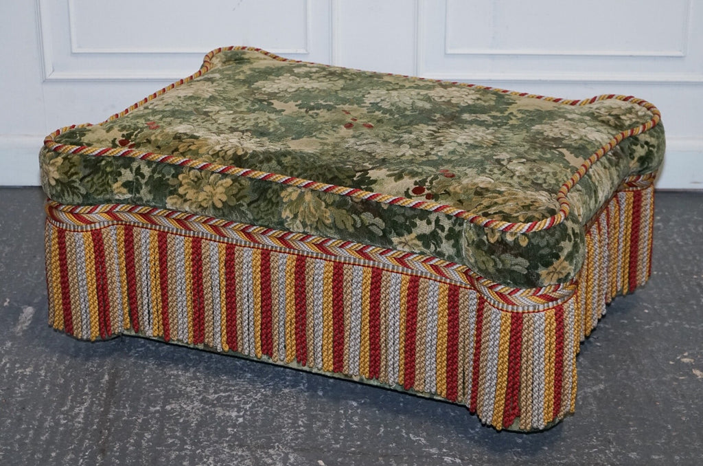 VINTAGE GREAT HARDWICKE TAPESTRY FABRIC OTTOMAN WITH TASSELS AND FRINGE