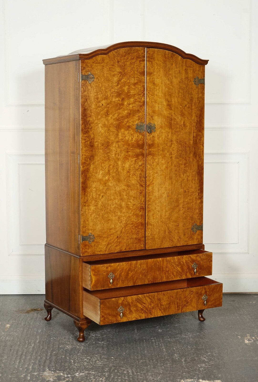 LOVELY 1920'S ART DECO BURR WALNUT WARDROBE WITH TWO DRAWERS QUEEN ANNE LEGS