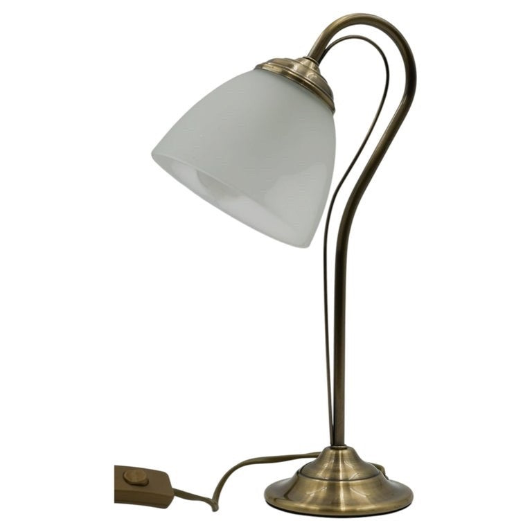 VINTAGE BRASS TABLE OR DESK LAMP WITH LIGHT SWITCH