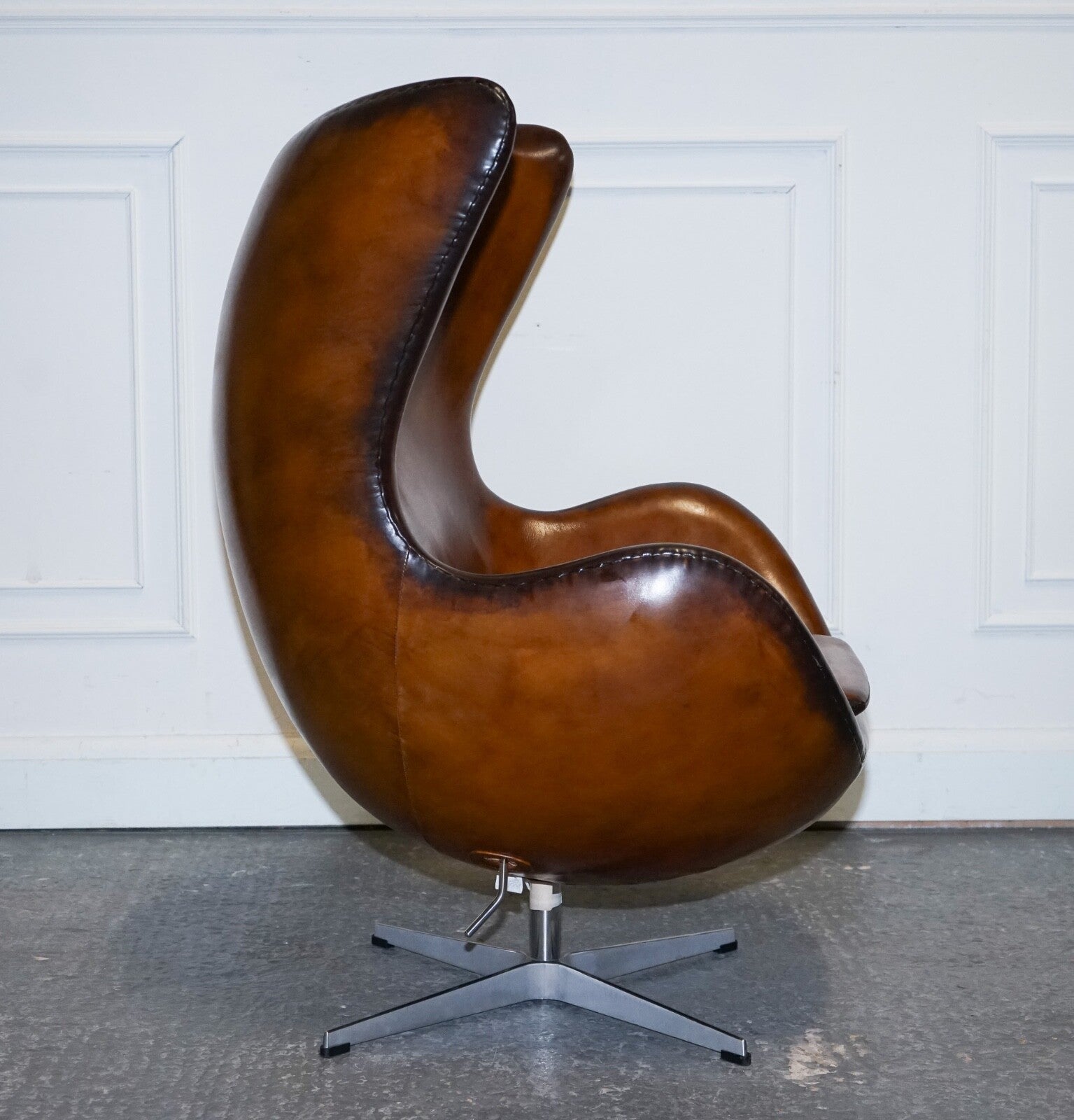 FRITZ HANSEN STYLE VINTAGE HAND DYED WHISKEY BROWN EGG CHAIR