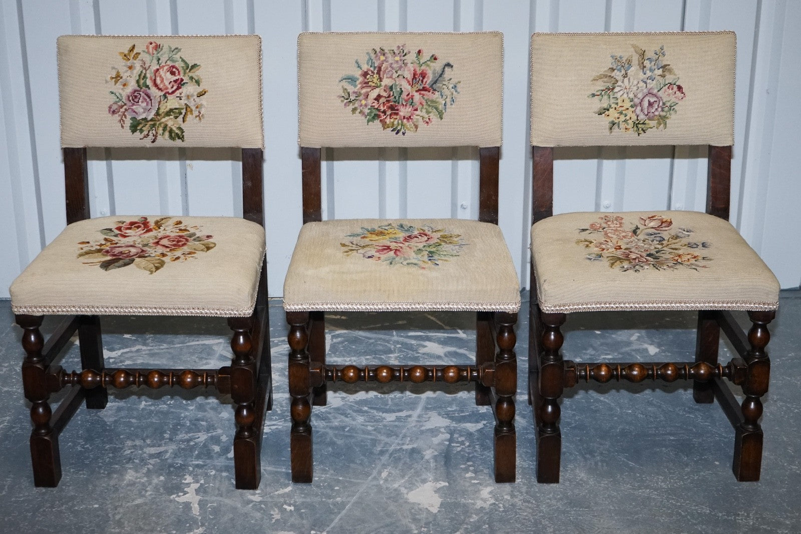 ENGLISH VICTORIAN SET OF SIX ORIGINAL FLORAL TAPESTRY UPHOLSTERY DINNING CHAIRS