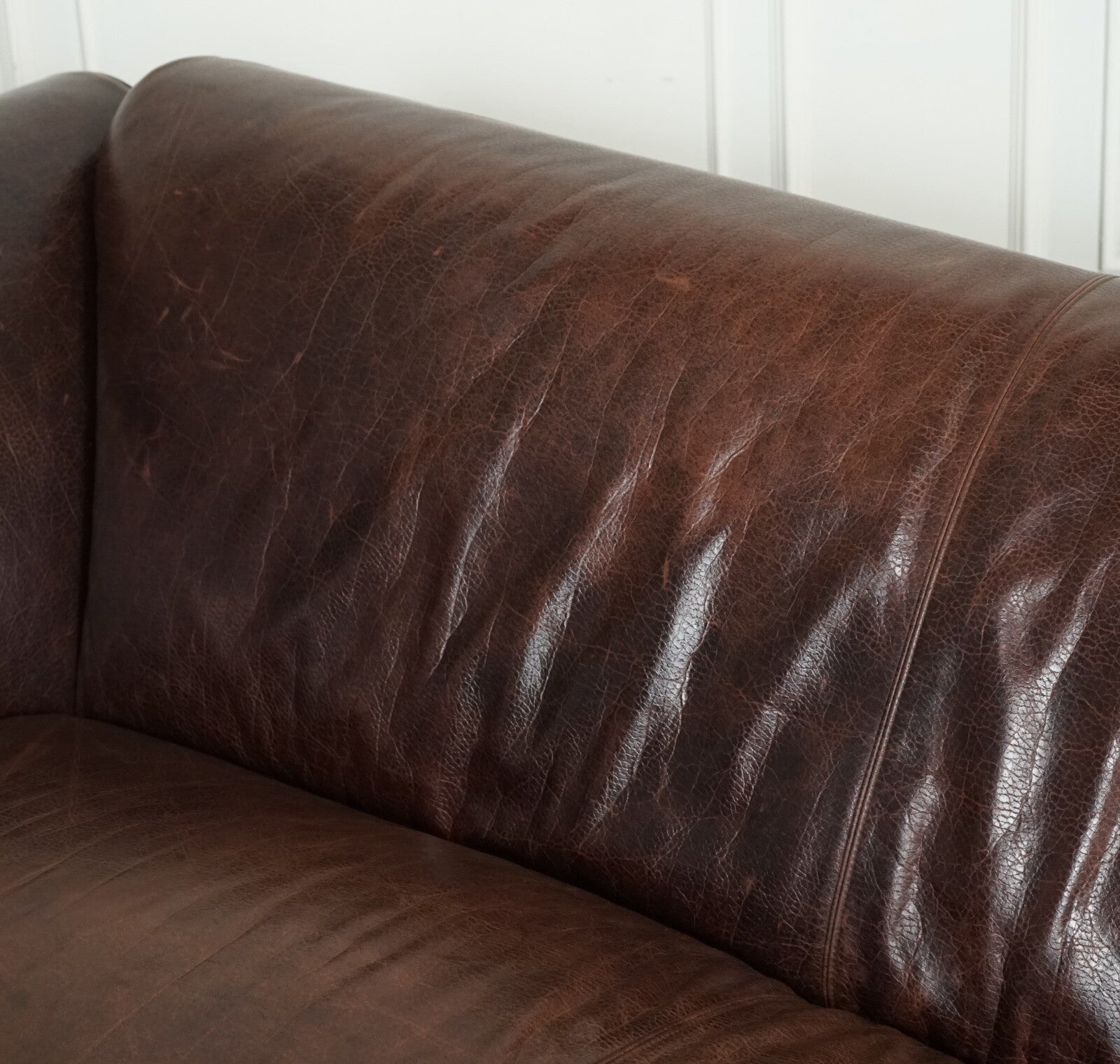 STUNNING FISHPOOLS HERITAGE BROWN LEATHER 2 TO 3 SEATER SOFA