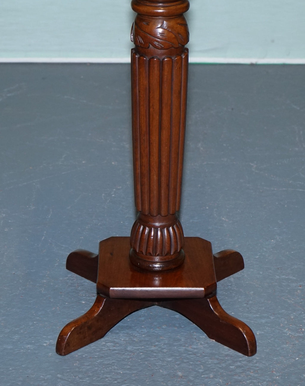 VINTAGE CARVED HARDWOOD BARLEY TWIST PEDESTAL STAND DISPLAY PLANT STAND