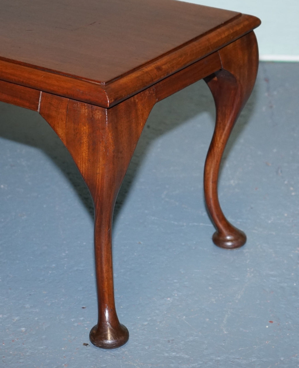 VINTAGE HARWOOD QUEEN ANNE STYLE LOW TABLE