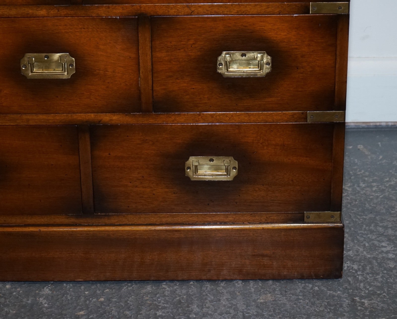 VINTAGE JANSEN OF LONDON MILITARY CAMPAIGN BRASS SIDEBOARD CHEST OF DRAWERS