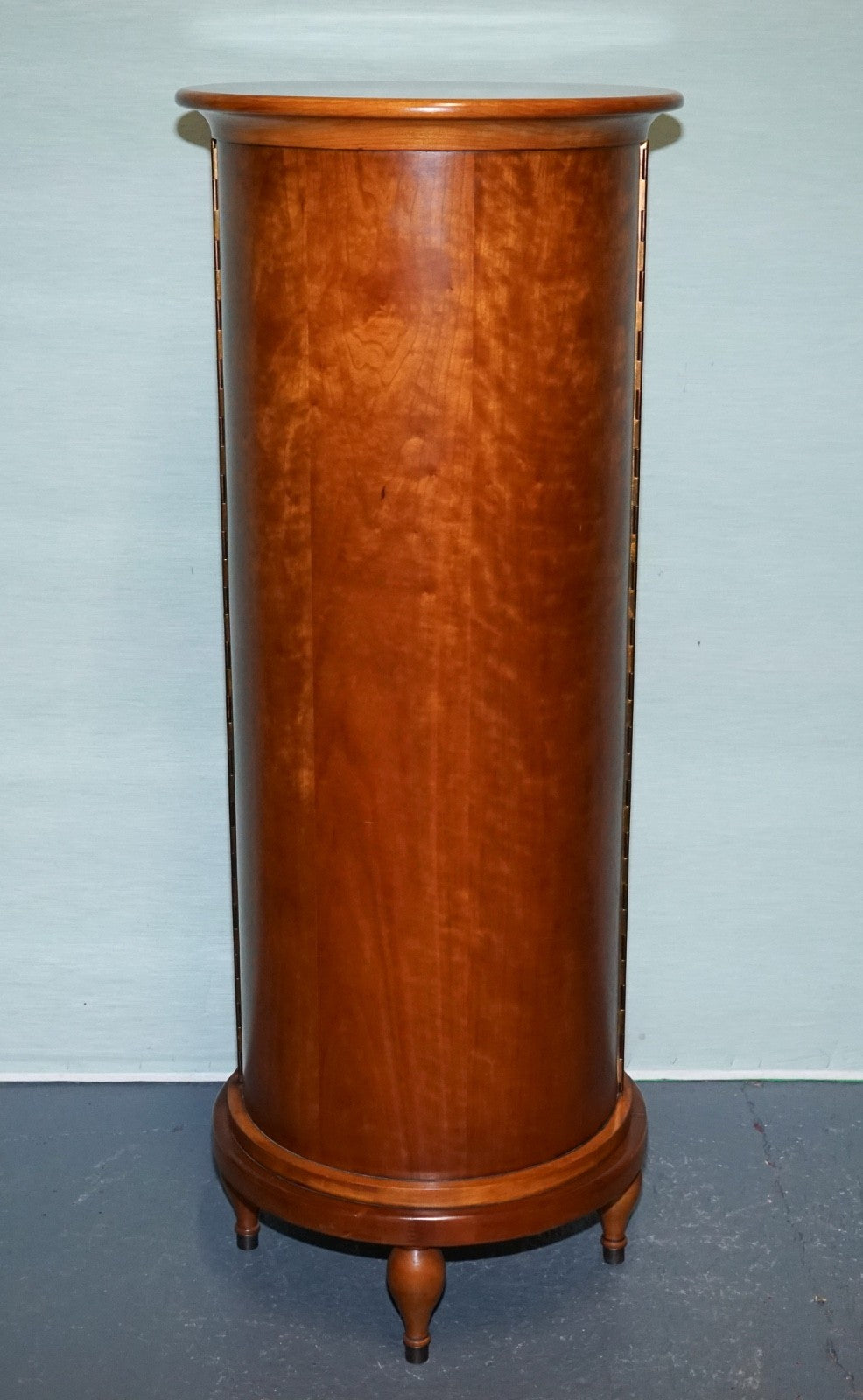 VINTAGE WALNUT WOOD WILLIS & GAMBIER PANTRY STORAGE CYLINDER CABINET