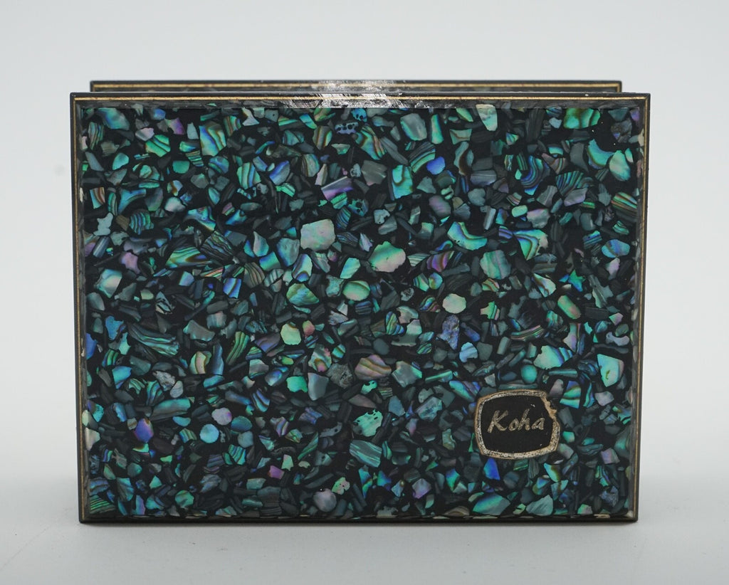 VINTAGE GENUINE PAUA SHELL ABALONE TRINKET JEWELERY STORAGE BOX FROM NEW ZEALAND