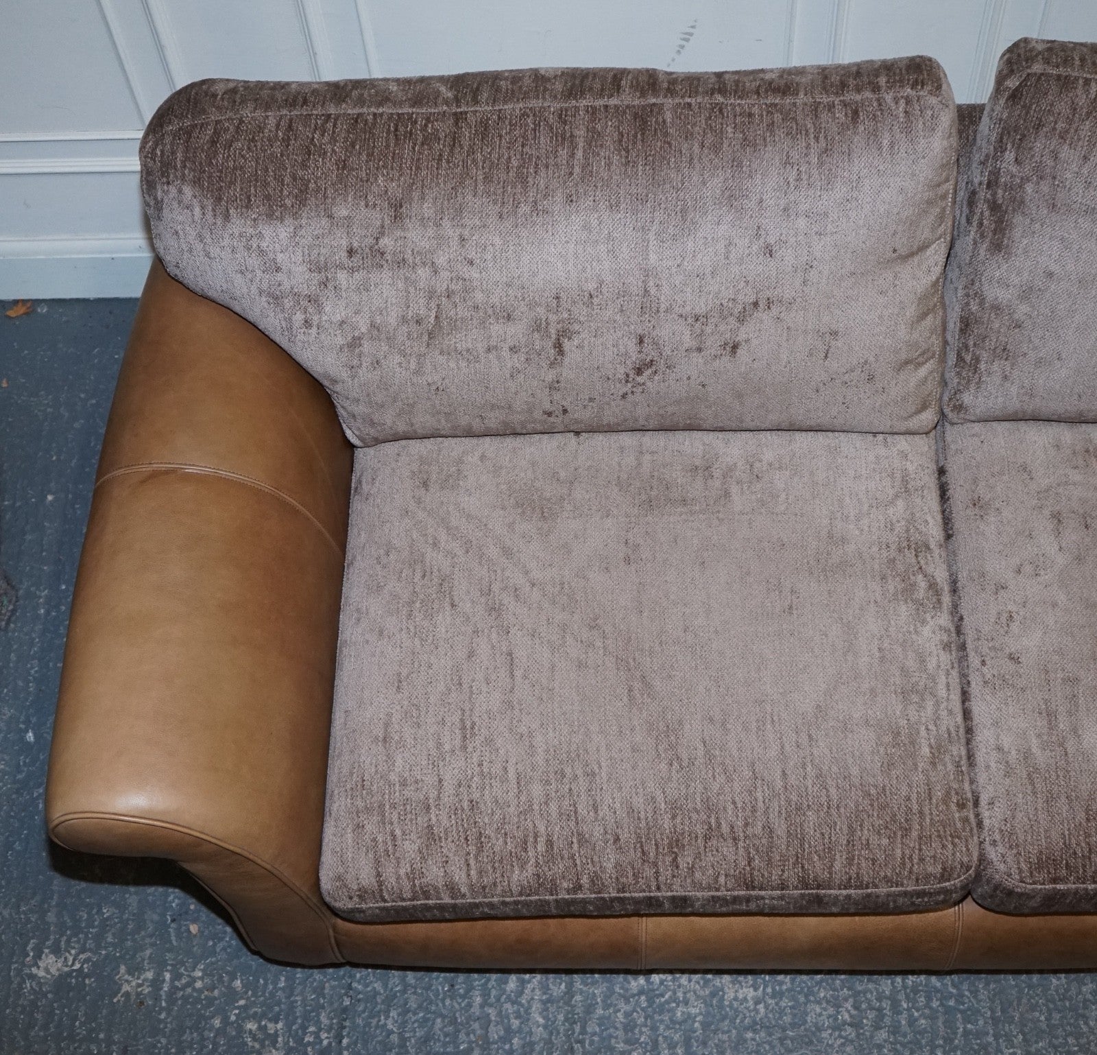 VINTAGE ALEXANDER & JAMES BLAKE 3 SEATER LEATHER & FABRIC SOFA RRP £2,240