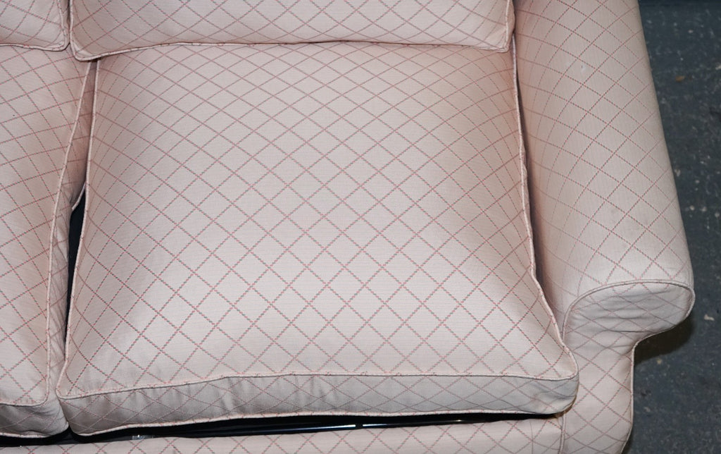 TRADITIONAL ENGLISH COUNTRY HOUSE TWO SEATER SOFA BED FEATHER FILLED CUSHIONS