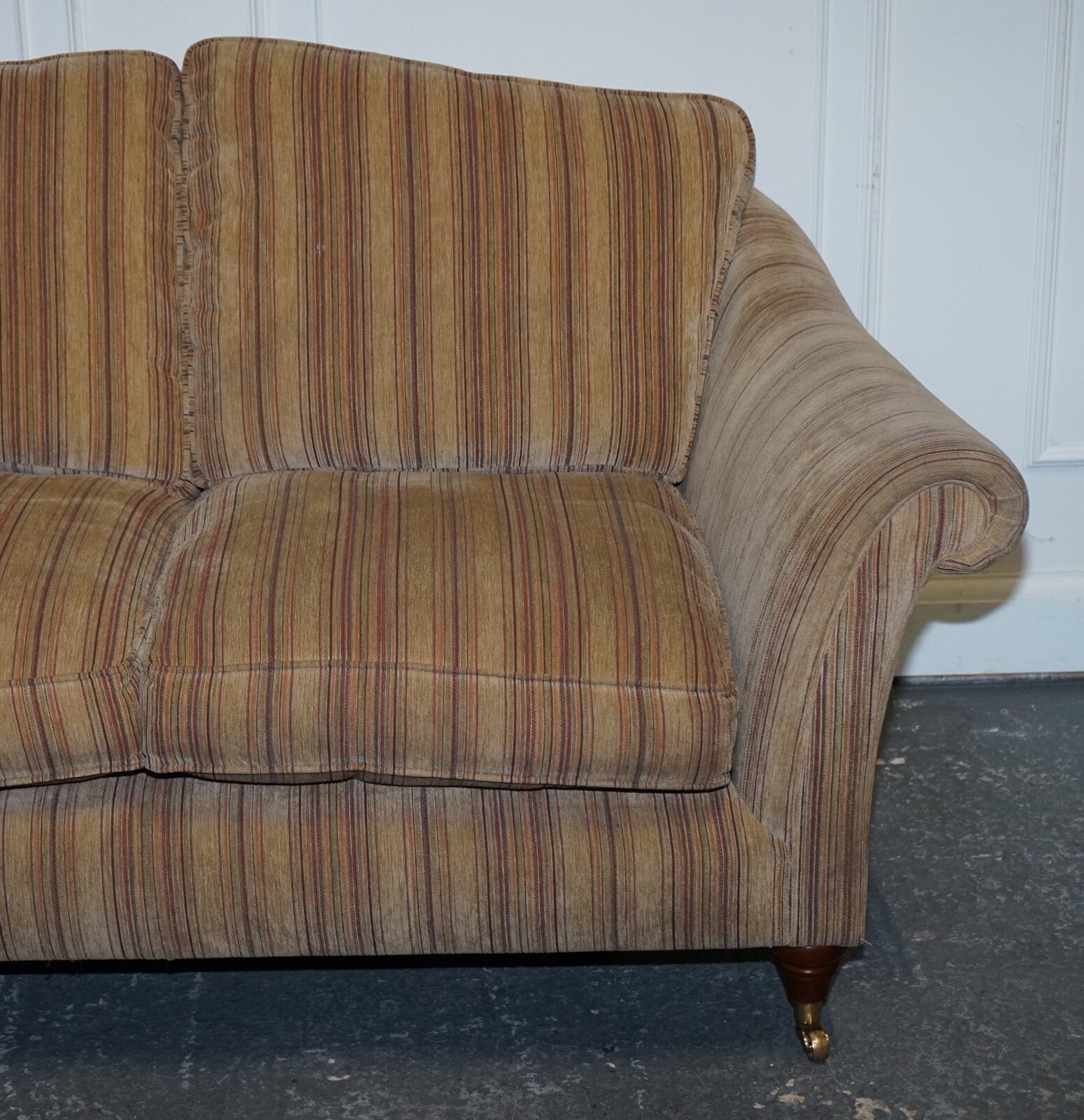 VINTAGE PARKER KNOLL WESTBURY 2 SEATER FABRIC SOFA WITH CASTOR FEET