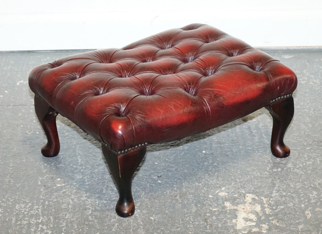 VINTAGE BURGUNDY LEATHER CHESTERFIELD QUEEN ANNE LEGS FOOTSTOOL