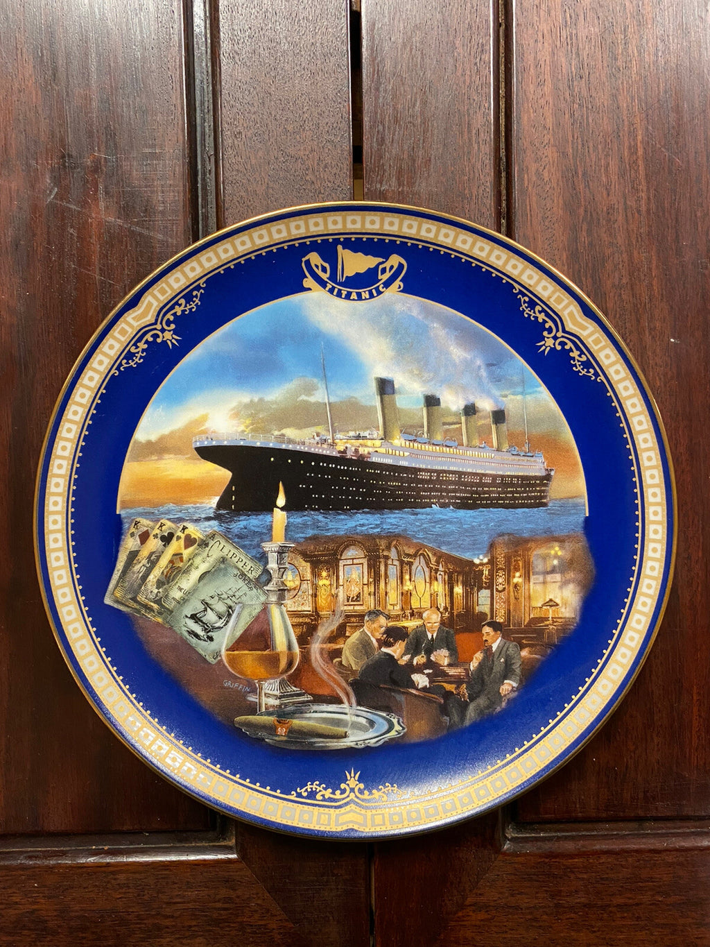 VINTAGE BRADFORD EXCHANGE SET OF 4 TITANIC COLLECTABLE PLATES