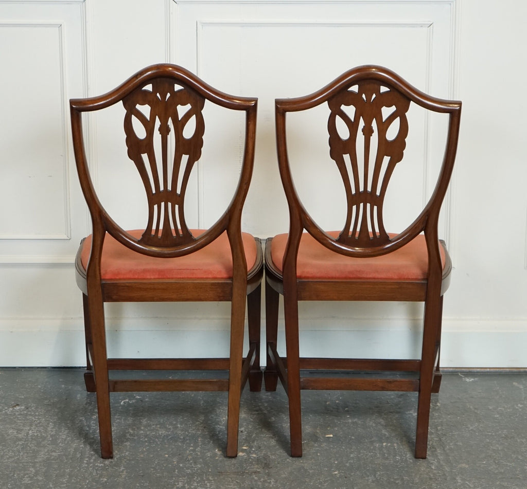 LOVELY PAiR OF VICTORIAN HEPPLEWHITE CARVER HALLWAY SIDE CHAIRS FEATHER FILLED