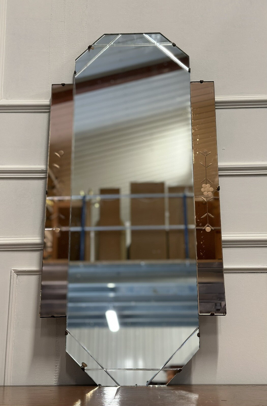 LARGE DECORATIVE 1920s ART DECO PEACH GLASS FLOWER PETAL MIRROR