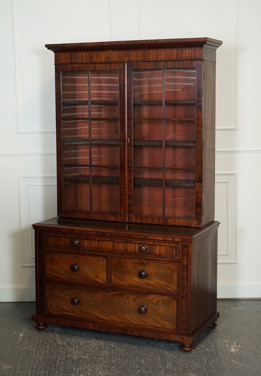 ANTIQUE DRESSER BOOKCASE DISPLAY CABINET ON CHEST OF DRAWERS BLACK LEATHER TOP