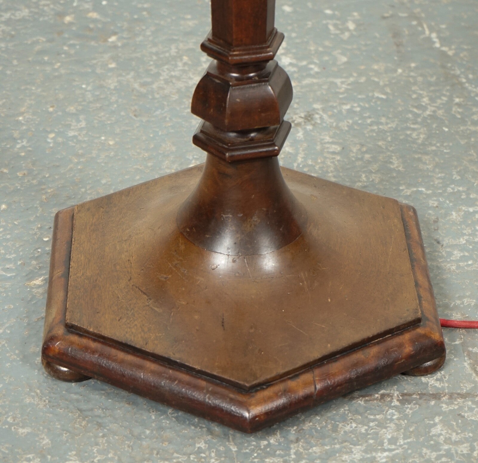 ANTIQUE HEAL'S HEXAGONAL BASE STANDING LAMP CIRCA 1930s