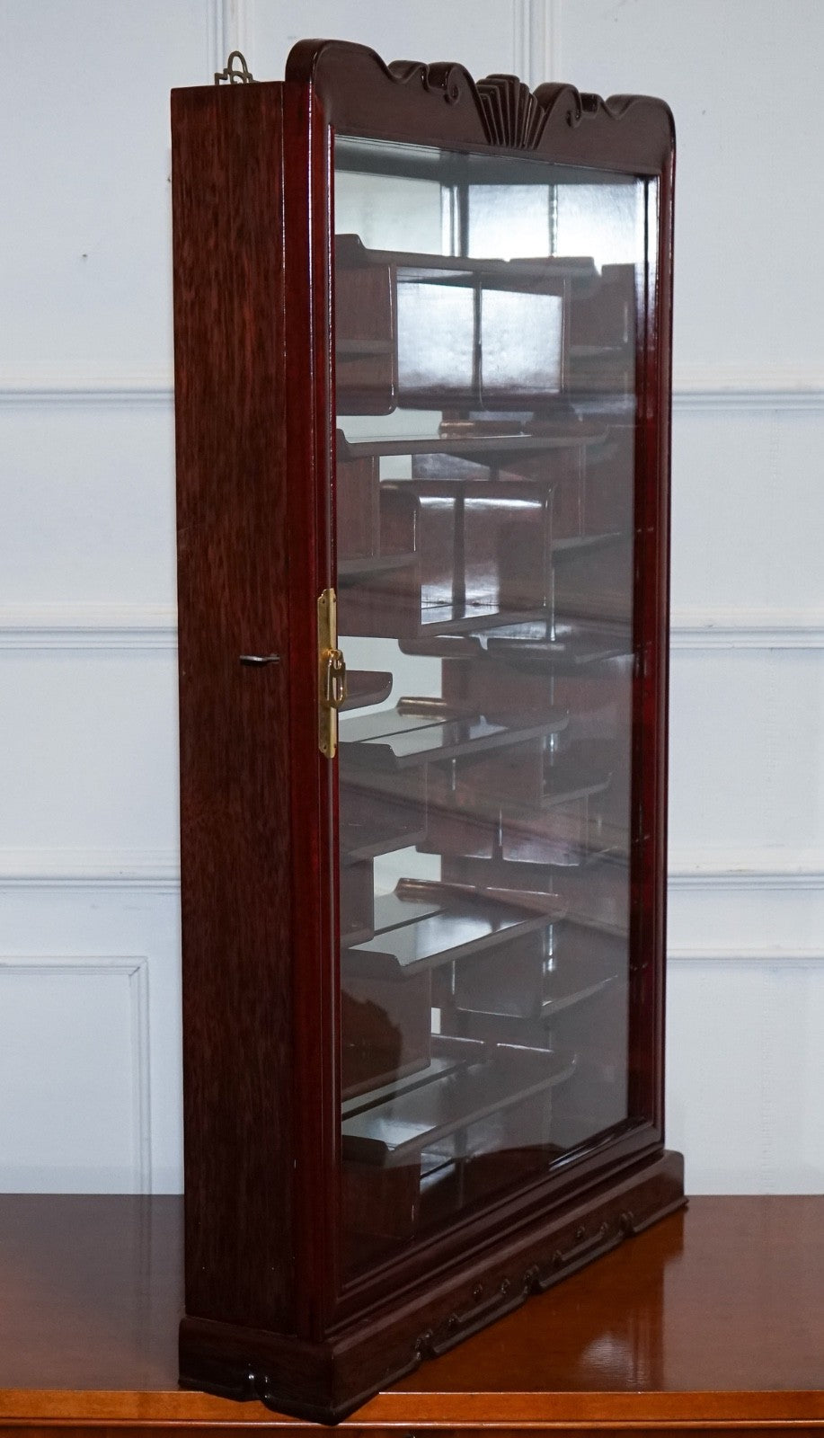 ASIAN ORIENTAL CHINESE STANDING OR HANGING WALL MOUNT DISPLAY CABINET