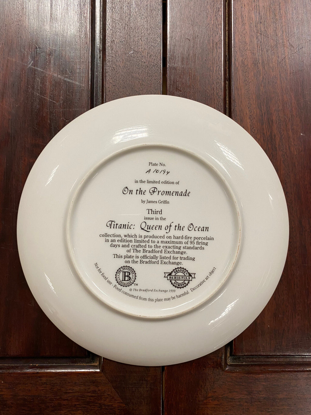 VINTAGE BRADFORD EXCHANGE SET OF 4 TITANIC COLLECTABLE PLATES
