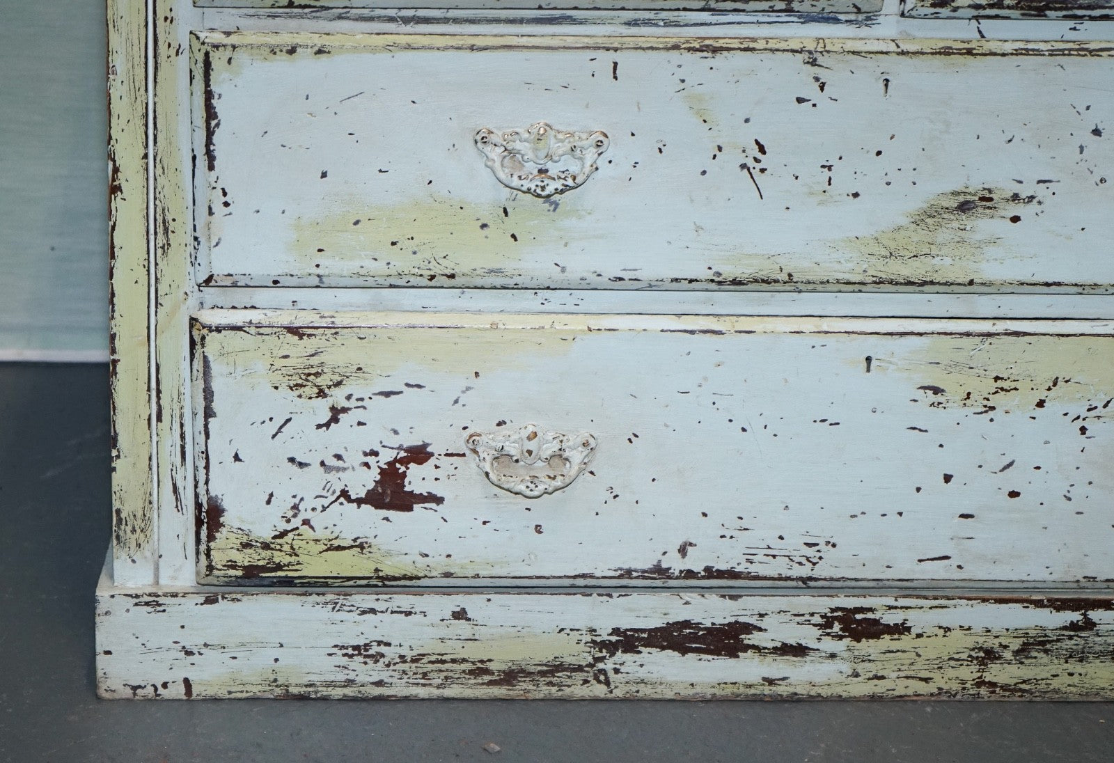 ANTIQUE HAND PAINTED PALE PINE GREEN THREE DRAWER CHEST OF DRAWERS