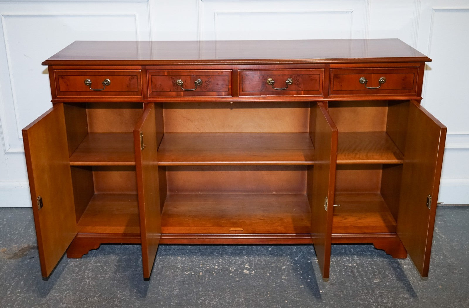 VINTAGE BURR YEW WOOD SIDEBOARD WITH FOUR CUPBOARDS & DRAWERS
