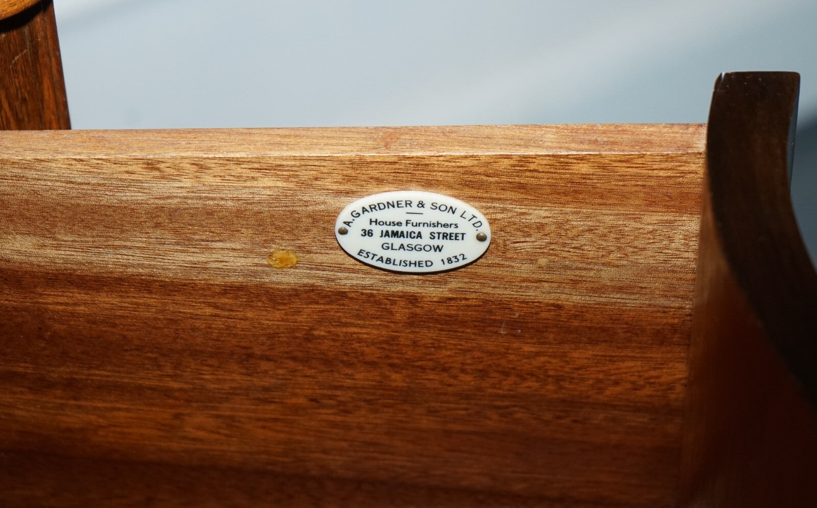 ANTIQUE 1920'S BURR WALNUT ART DECO DRESSING TABLE WITH PLENTY OF DRAWERS