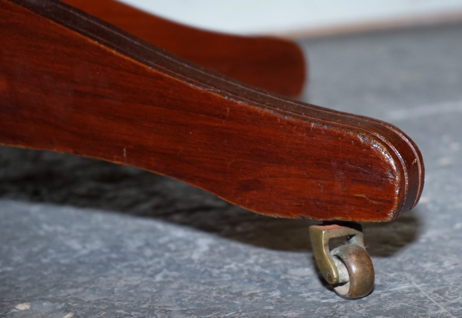 ANTIQUE DEEP BUTTONED CHESTERFIELD GEORGIAN STYLE HAND DYED LEATHER DESK CHAIR