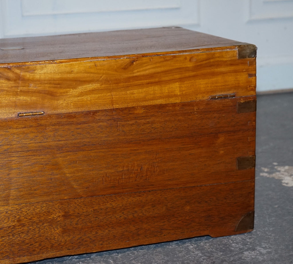19TH CENTURY ENGLISH ANTIQUE FULLY RESTORED CAMPHOR WOOD CHEST STORAGE TRUNK