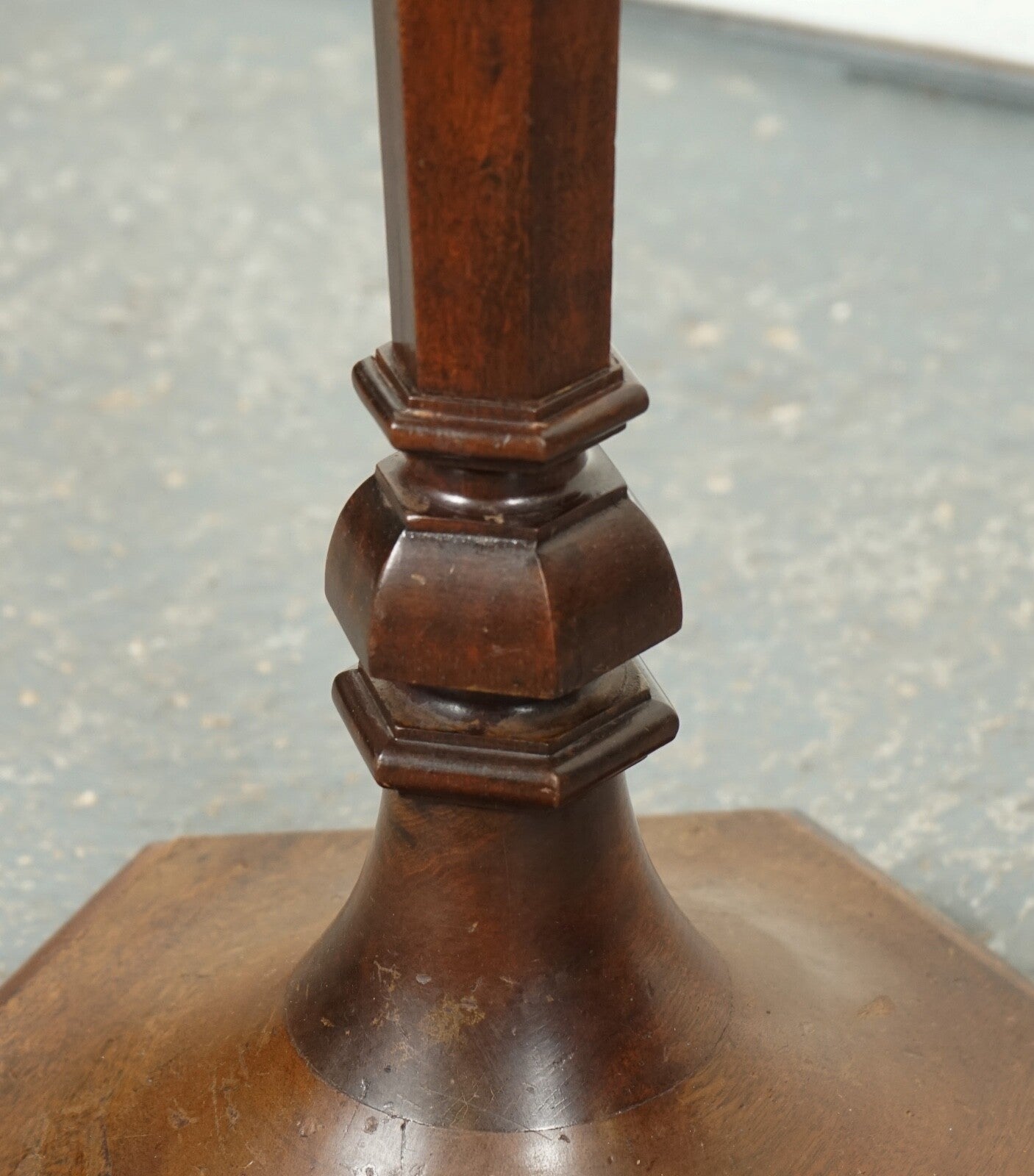 ANTIQUE HEAL'S HEXAGONAL BASE STANDING LAMP CIRCA 1930s