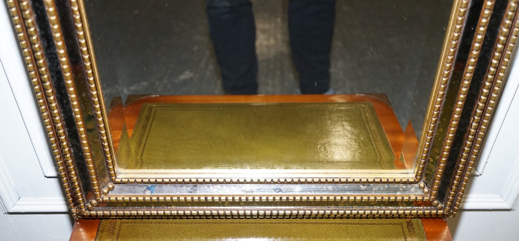 LOVELY BEVELLED TRIPLE GOLD BEAD DECORATION FOXING EFFECT