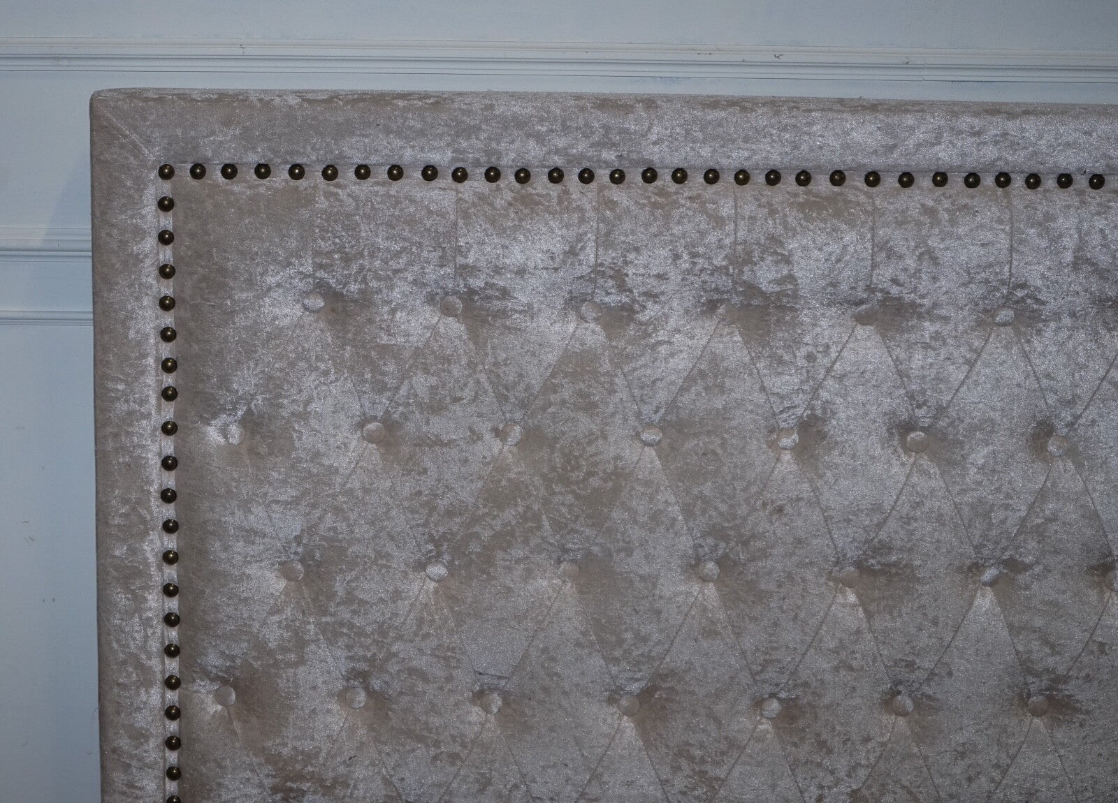 BEAUTIFUL BABY PINK VELVET DOUBLE BED FRAME