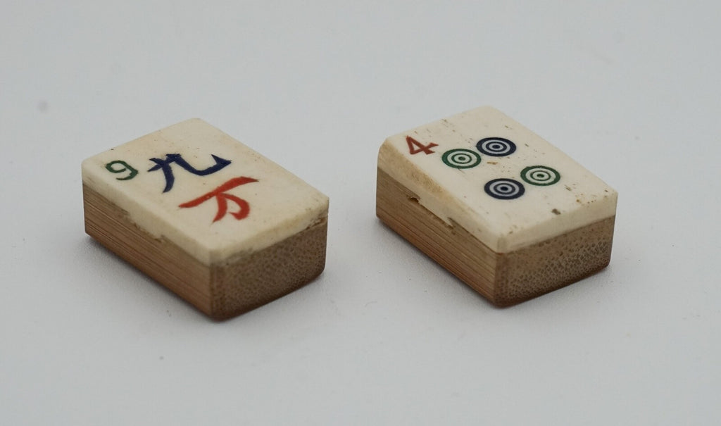 CIRCA 1910 HAMLEYS LONDON CHINESE BOX MAHJONG SET INCLUDING 4 SEASONS RACKS