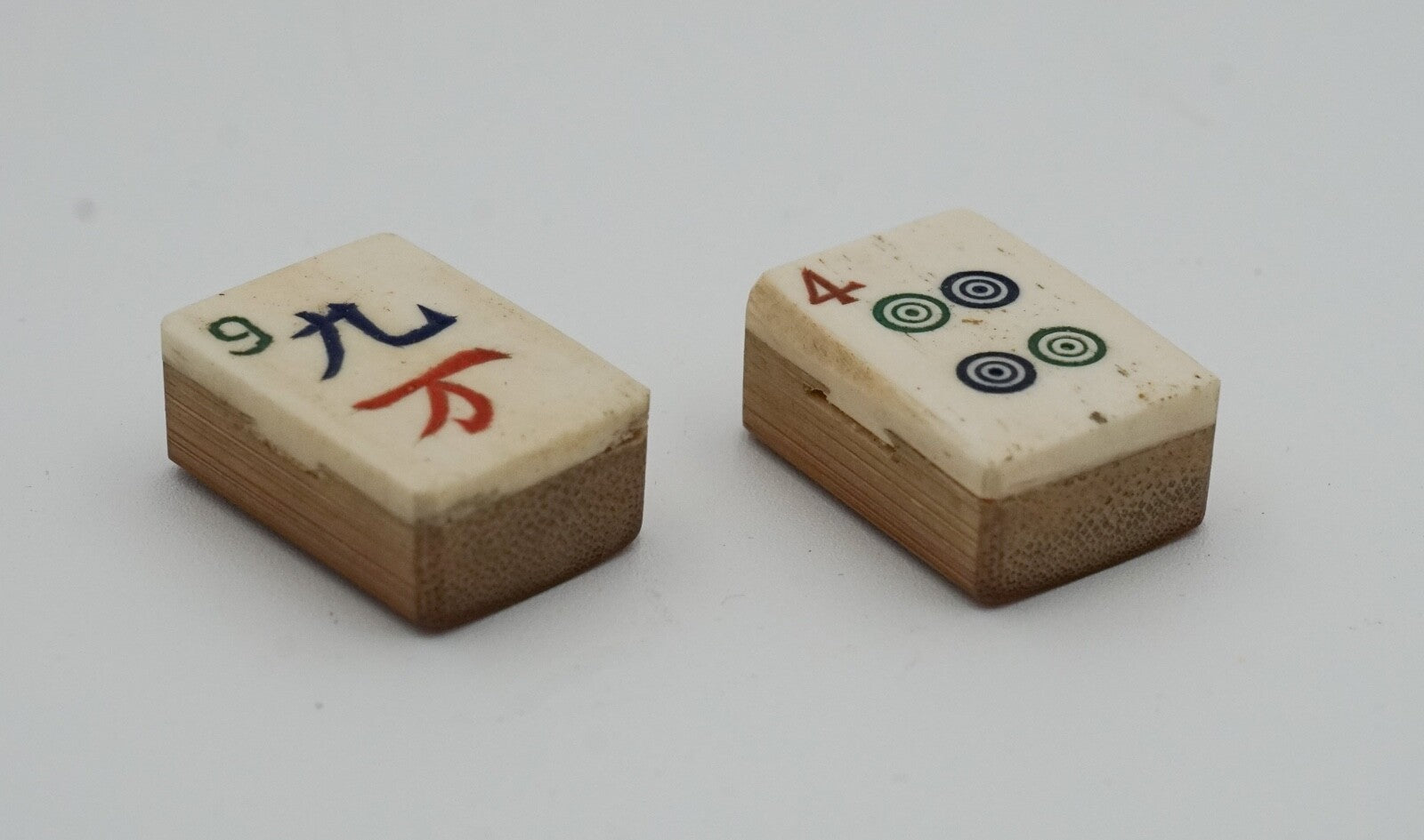 CIRCA 1910 HAMLEYS LONDON CHINESE BOX MAHJONG SET INCLUDING 4 SEASONS RACKS