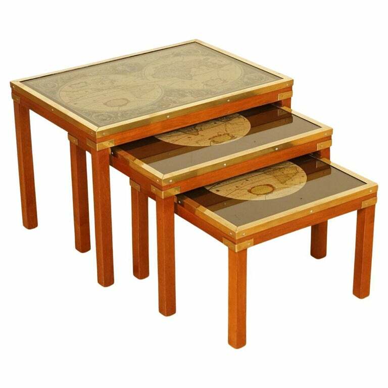 STUNNING COFFEE & SIDE TABLE NEST OF TABLES MILITARY CAMPAIGN WITH WORLD MAPS