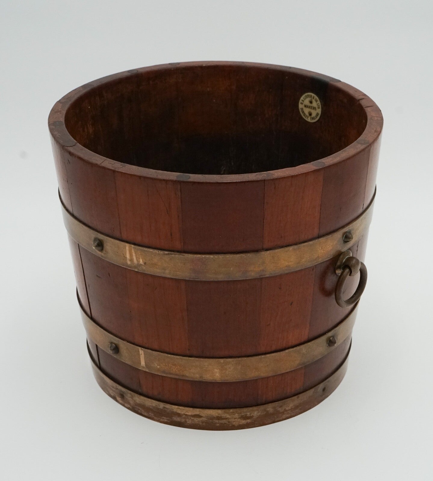 ANTIQUE R.A. LISTER & CO OAK BUCKET BRASS BRACES STUNNING PATINA