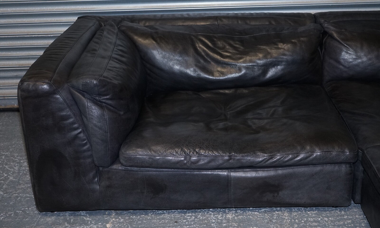 TIMOTHY OULTON ZENNA SECTIONAL GREY LEATHER SOFA FEATHER FILLED CUSHION RRP £10K