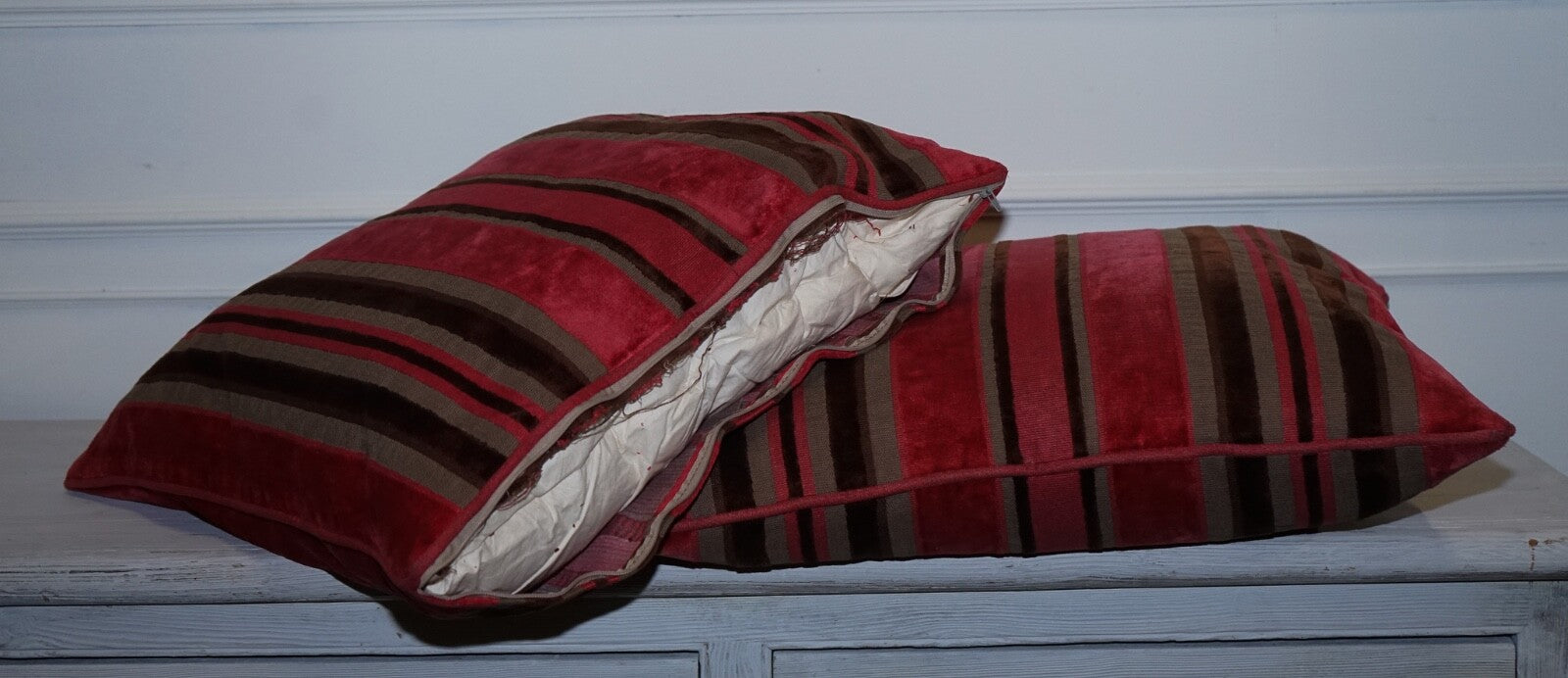 PAIR OF ALEXANDER & JAMES HUDSON STRiPEY SCATTER CUSHIONS